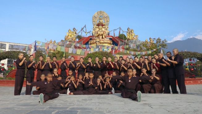 Tibetisch-buddhistische Kung Fu-Nonnen kämpfen für die Umwelt