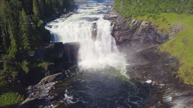 Der Stigfossen-Wasserfall in Norwegen